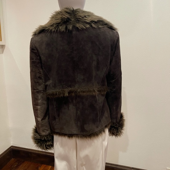 Vintage Leather Caruana Fur Coat - Picture 2 of 5